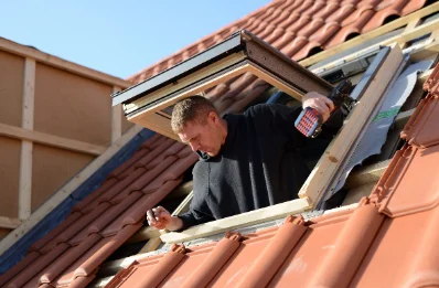 Pose de fenêtres de toit Velux à Carantec